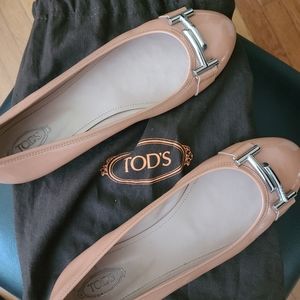 New Tod's shoes size 8
